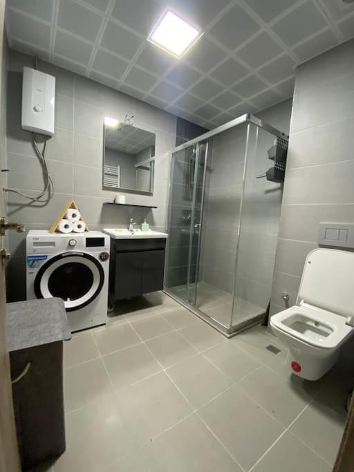 Cevahir Sky City Apartment With Spa, Pool & Fitness Included Szkopje Kültér fotó