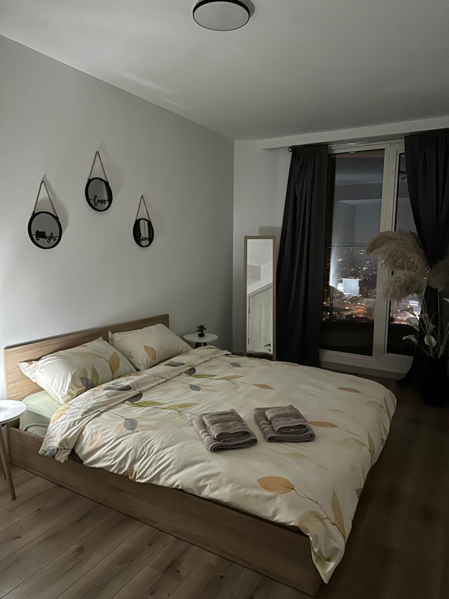 Cevahir Sky City Apartment With Spa, Pool & Fitness Included Szkopje Kültér fotó
