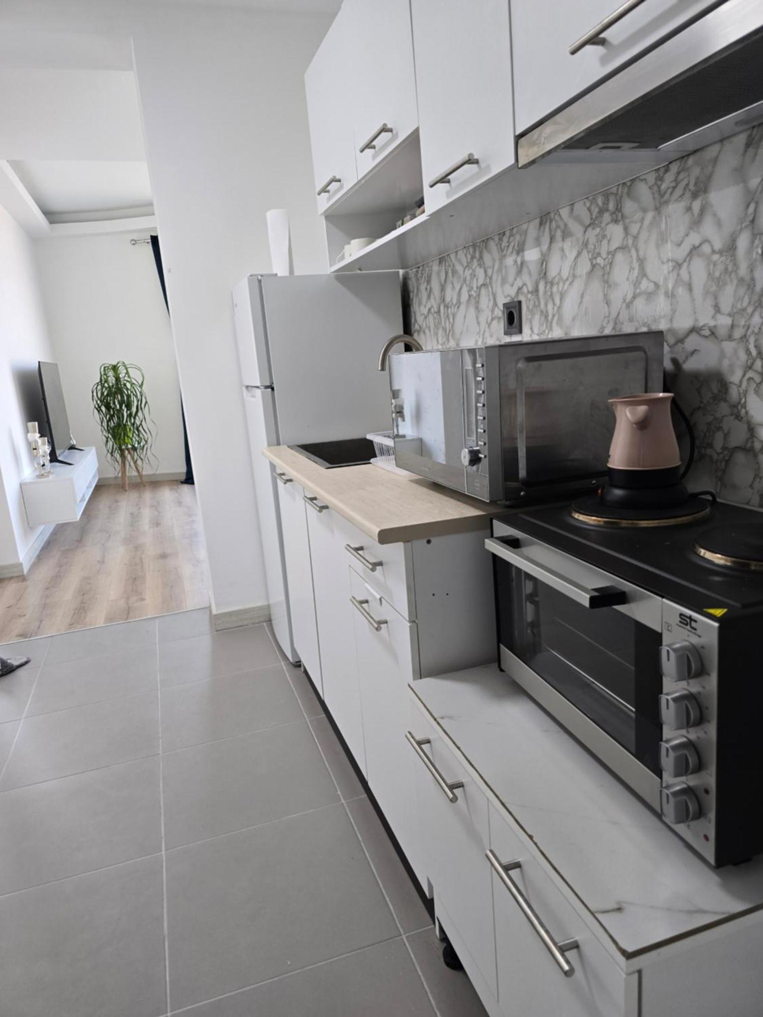Cevahir Sky City Apartment With Spa, Pool & Fitness Included Szkopje Kültér fotó