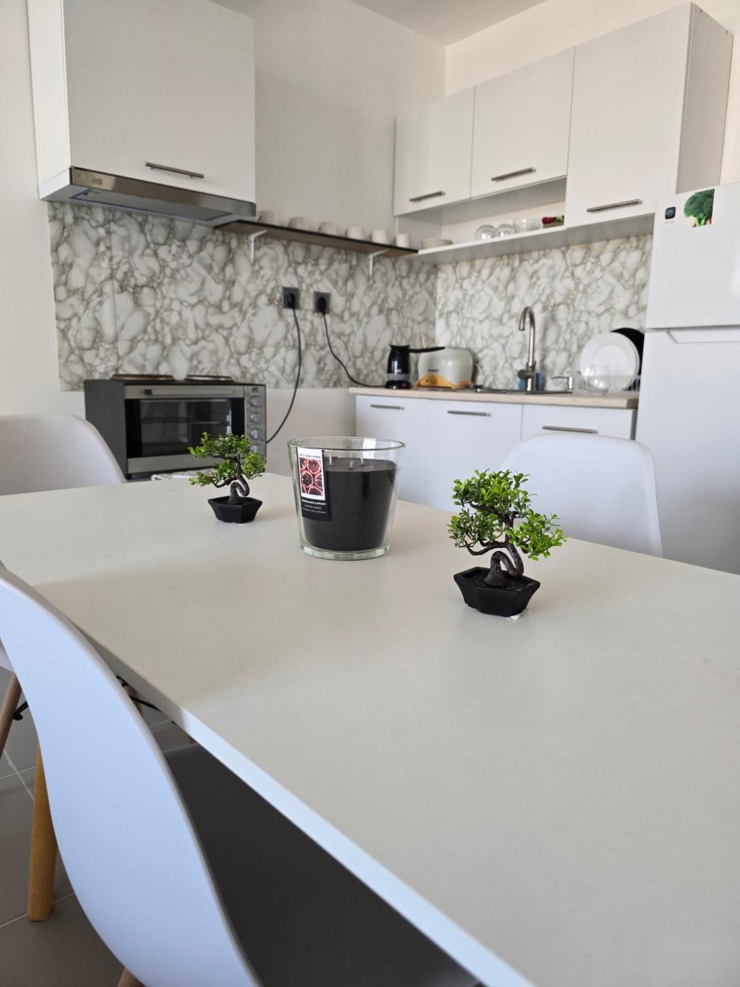 Cevahir Sky City Apartment With Spa, Pool & Fitness Included Szkopje Kültér fotó